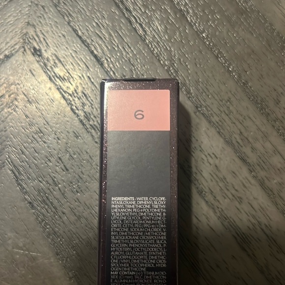 Surratt Surreal Skin Foundation Wand Shade 6 REFILL | Medium / Pink - Picture 8 of 10